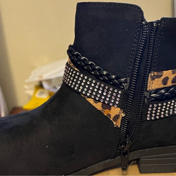 NWT ZBY‎ - Picture 4 of 4